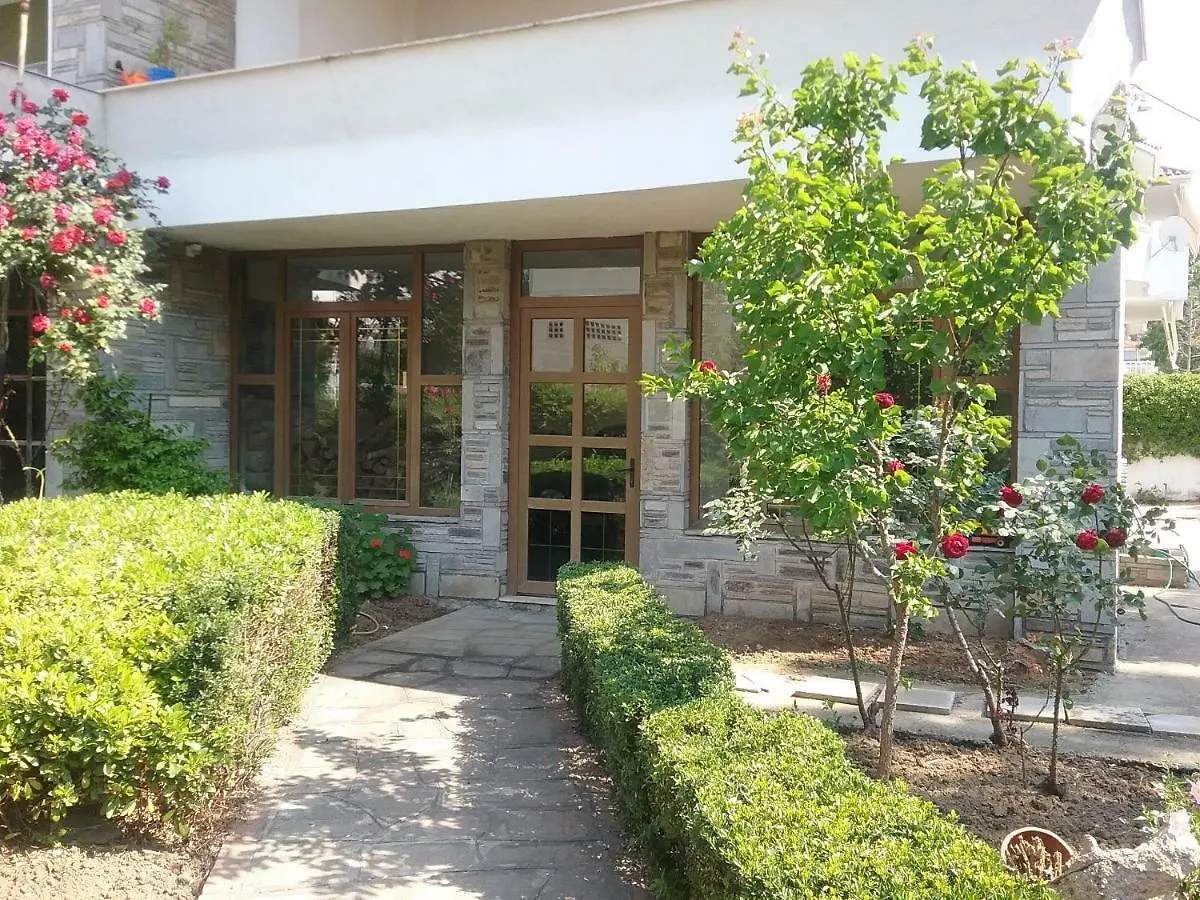Maisonette Afroditi Peraía